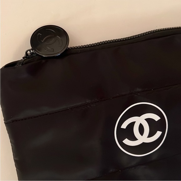 CHANEL BLACK Puffy Travel Make up Bag 12"x9" NEW - Picture 2 of 11